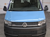 Personenbus, volkswagen, transporter - afbeelding 12 van  53