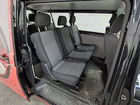 Personenbus, volkswagen, transporter - afbeelding 32 van  53