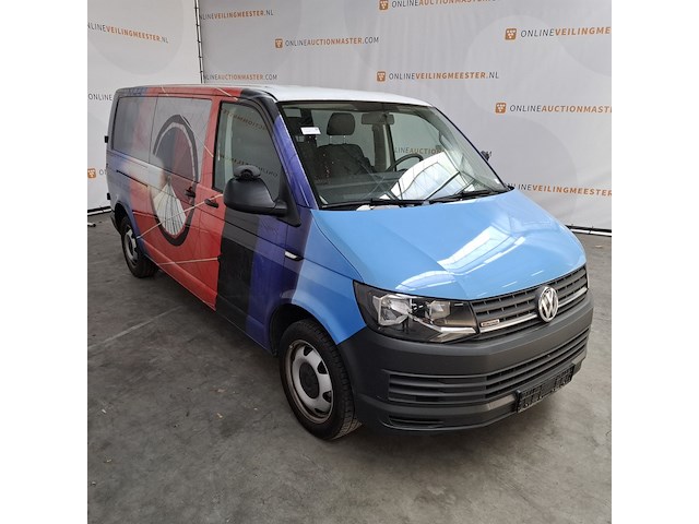 Personenbus, volkswagen, transporter - afbeelding 23 van  53