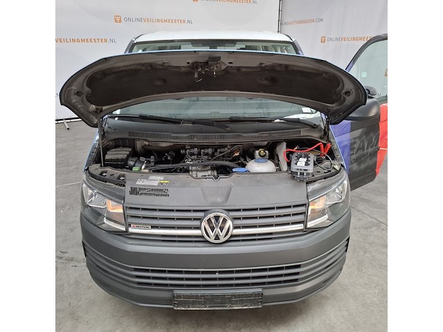 Personenbus, volkswagen, transporter - afbeelding 41 van  53