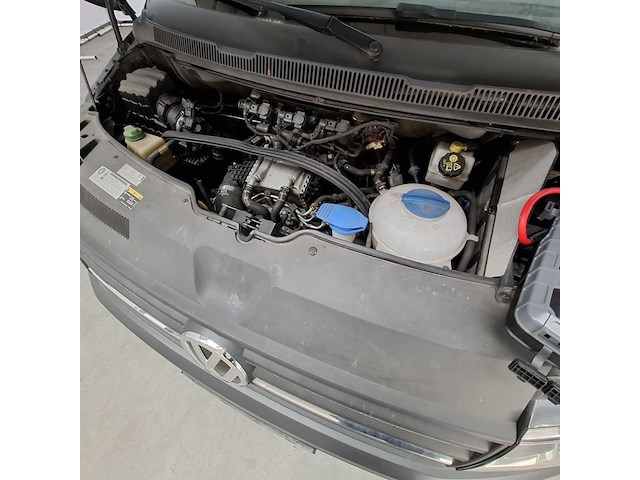 Personenbus, volkswagen, transporter - afbeelding 42 van  53