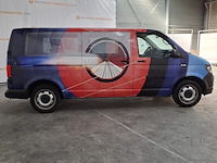 Personenbus, volkswagen, transporter - afbeelding 34 van  53