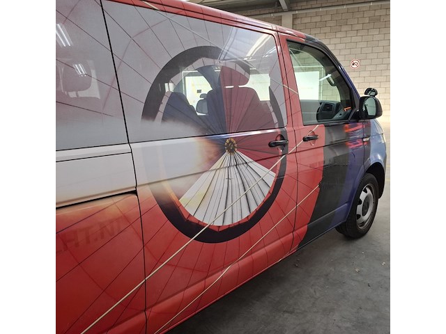 Personenbus, volkswagen, transporter - afbeelding 50 van  53