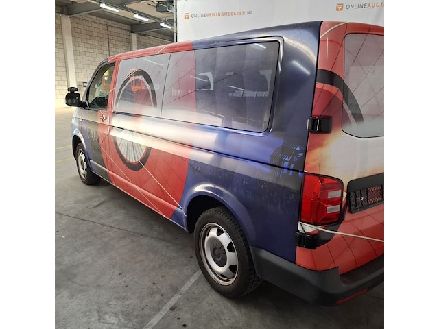 Personenbus, volkswagen, transporter - afbeelding 53 van  53