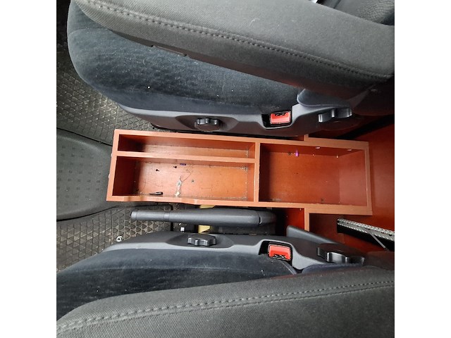 Personenbus, volkswagen, transporter - afbeelding 15 van  50