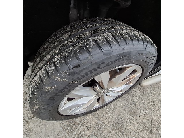 Personenbus, volkswagen, transporter - afbeelding 27 van  50
