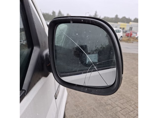 Personenbus, volkswagen, transporter - afbeelding 38 van  50