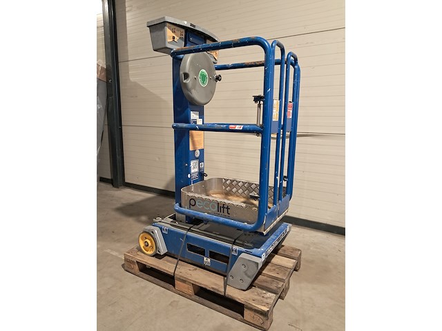 Personenlift 3,5m manueel, power tower, power towers pecolift, 2015 - afbeelding 12 van  27