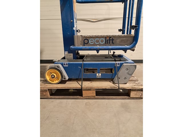 Personenlift 3,5m manueel, power tower, power towers pecolift, 2015 - afbeelding 23 van  27