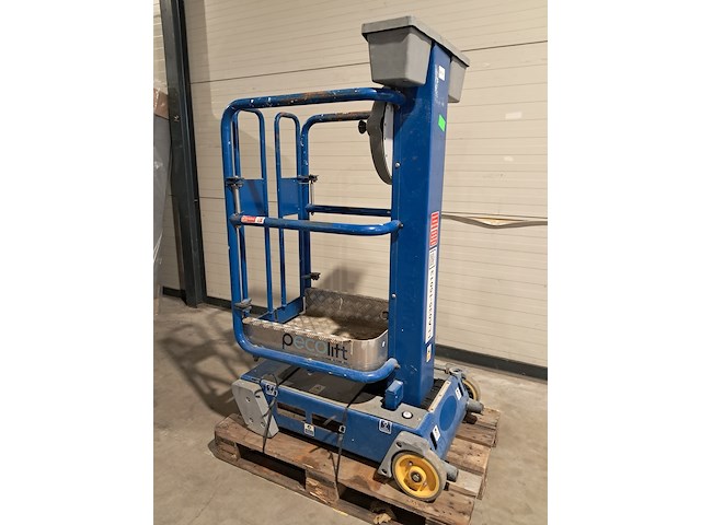 Personenlift 3,5m manueel, power tower, power towers pecolift, 2015 - afbeelding 25 van  27