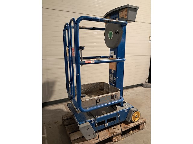 Personenlift 3,5m manueel, power tower, power towers pecolift, 2015 - afbeelding 26 van  27