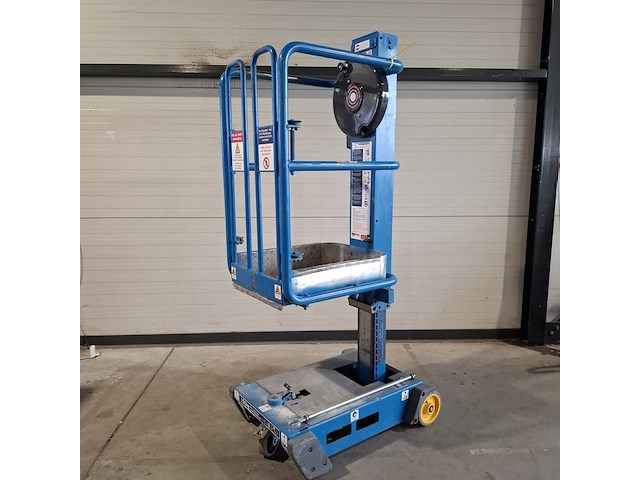 Personenlift 3,5m manueel power tower, power towers pecolift, bouwjaar 2015 - afbeelding 1 van  9