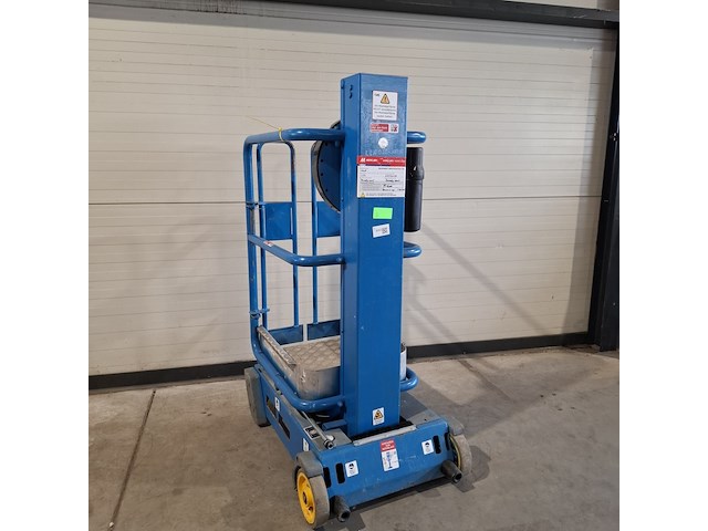 Personenlift 3,5m manueel power tower, power towers pecolift, bouwjaar 2015 - afbeelding 4 van  9