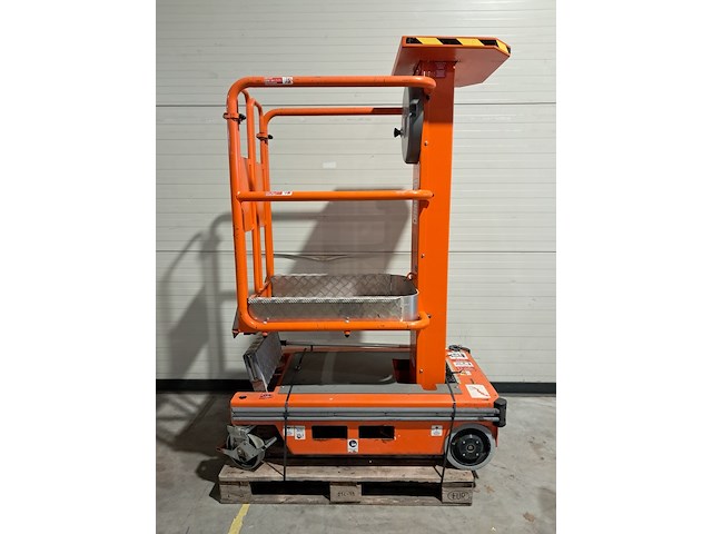 Personenlift 4,2m manueel, jlg, power towers ecolift, 2020 - afbeelding 1 van  37