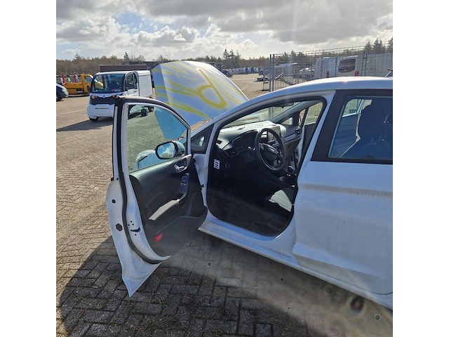 Personenwagen, ford, fiesta - afbeelding 79 van  91