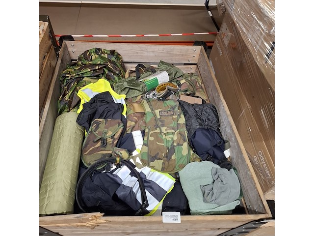 Persoonlijke uitrusting en kleding defensie, kpu / kl / woodland - afbeelding 2 van  6