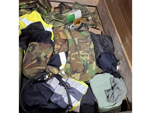 Persoonlijke uitrusting en kleding defensie, kpu / kl / woodland - afbeelding 5 van  6