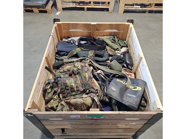 Persoonlijke uitrusting en kleding defensie , kpu / kl / woodland - afbeelding 2 van  5