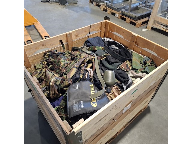 Persoonlijke uitrusting en kleding defensie , kpu / kl / woodland - afbeelding 3 van  5