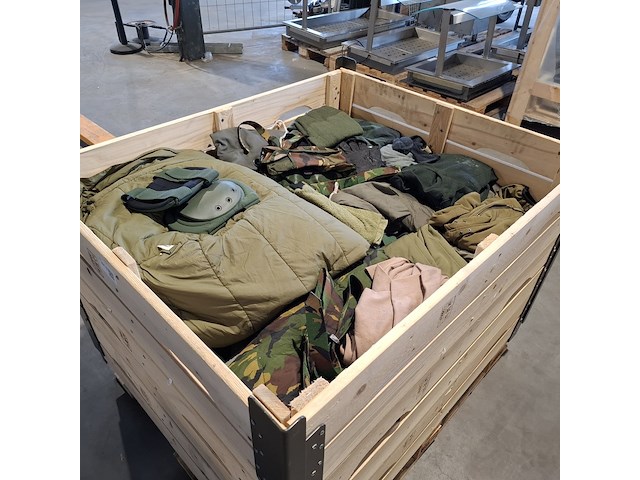 Persoonlijke uitrusting en kleding defensie , kpu / kl / woodland - afbeelding 3 van  5