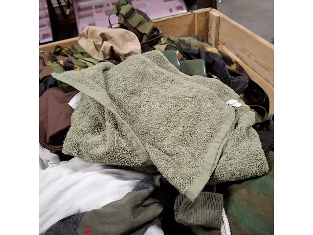 Persoonlijke uitrusting en kleding defensie, woodland kpu kl - afbeelding 3 van  12