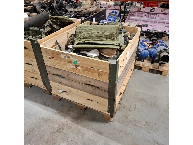 Persoonlijke uitrusting en kleding defensie, woodland kpu kl - afbeelding 1 van  12