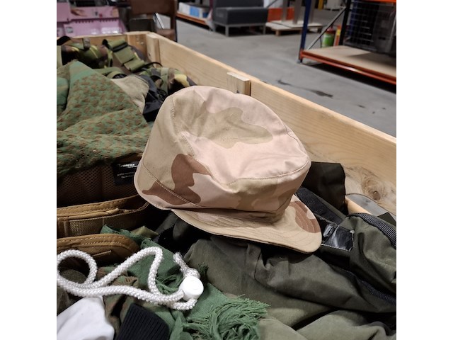 Persoonlijke uitrusting en kleding defensie, woodland kpu kl - afbeelding 8 van  12