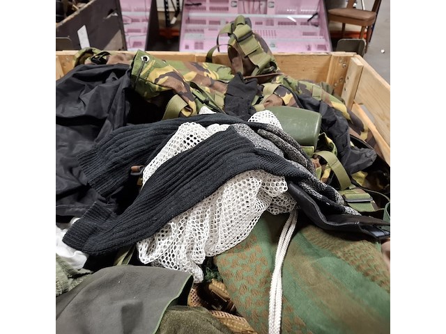 Persoonlijke uitrusting en kleding defensie, woodland kpu kl - afbeelding 12 van  12