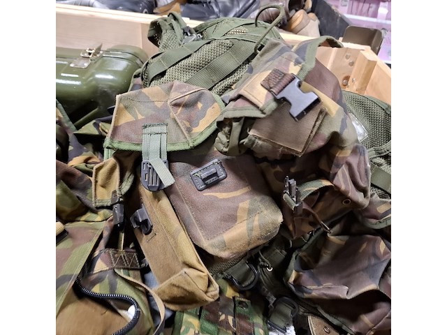 Persoonlijke uitrusting en kleding defensie, woodland kpu kl - afbeelding 3 van  16