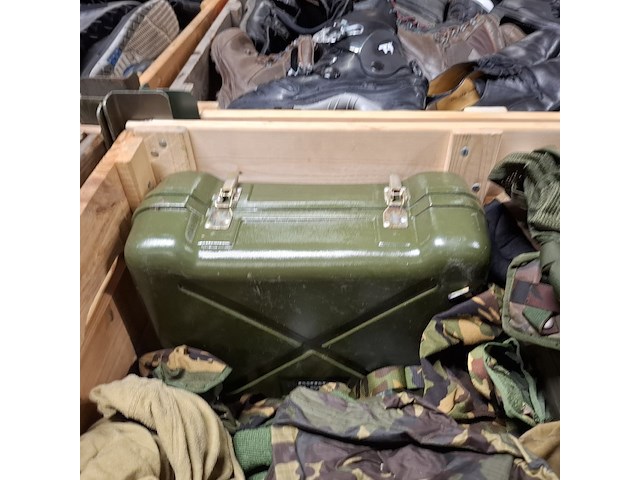 Persoonlijke uitrusting en kleding defensie, woodland kpu kl - afbeelding 5 van  16