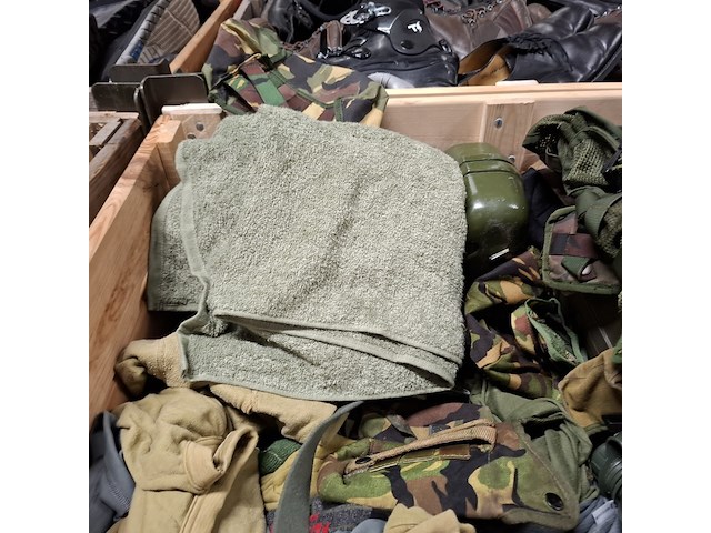 Persoonlijke uitrusting en kleding defensie, woodland kpu kl - afbeelding 6 van  16