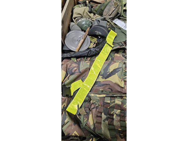 Persoonlijke uitrusting en kleding defensie, woodland / kpu / kl - afbeelding 4 van  4