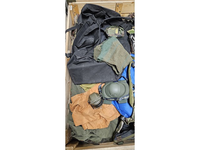 Persoonlijke uitrusting en kleding defensie, woodland / kpu / kl - afbeelding 1 van  4