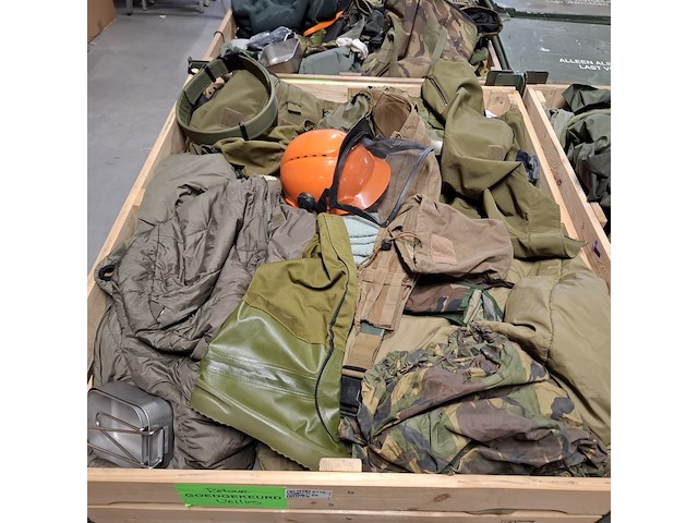 Persoonlijke uitrusting en kleding defensie, woodland / kpu / kl - afbeelding 2 van  6