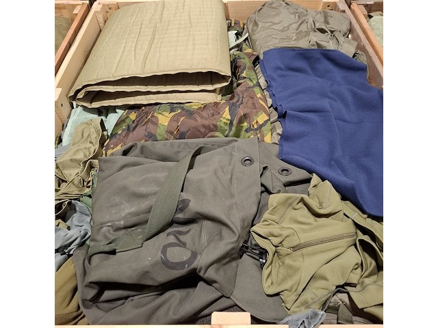 Persoonlijke uitrusting en kleding defensie - afbeelding 14 van  30