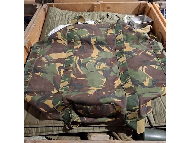 Persoonlijke uitrusting en kleding defensie - afbeelding 30 van  30