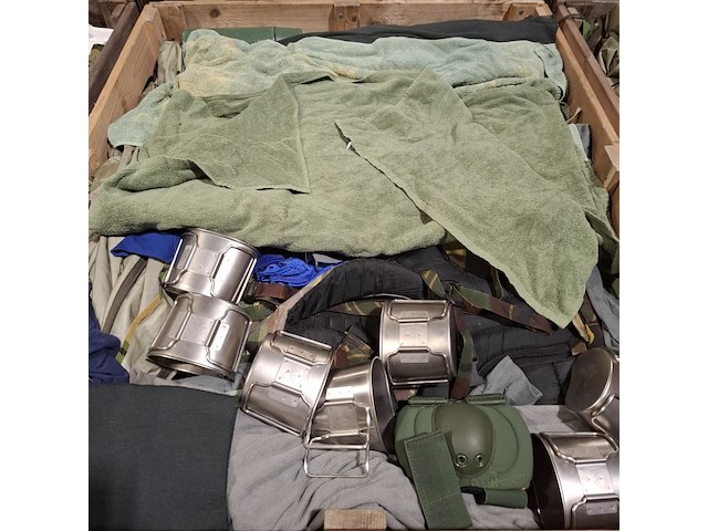 Persoonlijke uitrusting en kleding defensie - afbeelding 14 van  35