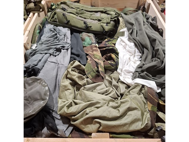 Persoonlijke uitrusting en kleding defensie - afbeelding 24 van  35