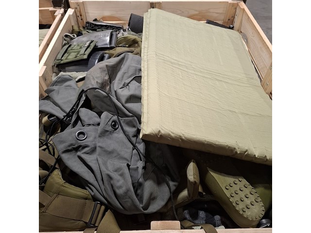 Persoonlijke uitrusting en kleding defensie - afbeelding 29 van  35