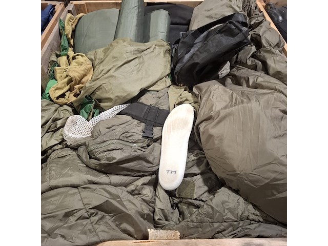 Persoonlijke uitrusting en kleding defensie - afbeelding 30 van  35