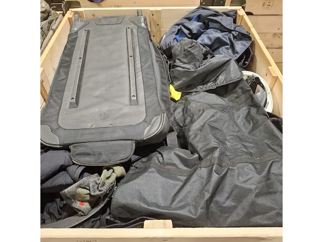 Persoonlijke uitrusting en kleding defensie - afbeelding 31 van  35