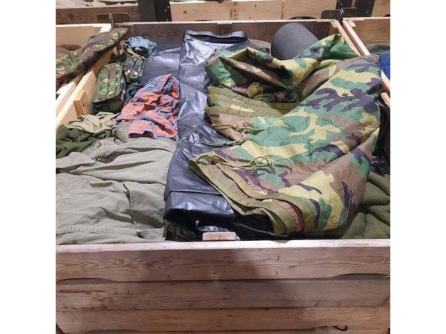 Persoonlijke uitrusting en kleding defensie - afbeelding 31 van  39