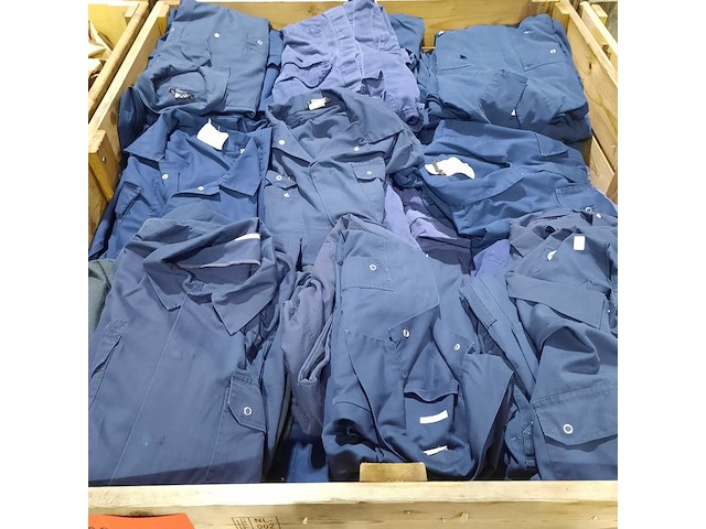 Persoonlijke uitrusting en kleding defensie - afbeelding 38 van  39