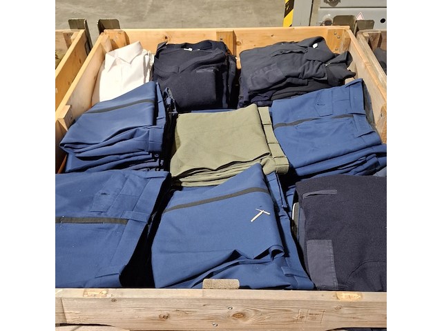 Persoonlijke uitrusting en kleding defensie - afbeelding 14 van  40