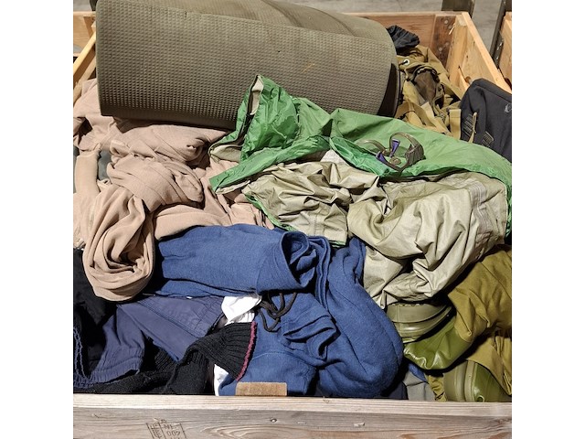 Persoonlijke uitrusting en kleding defensie - afbeelding 15 van  40