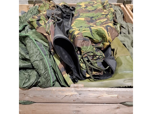 Persoonlijke uitrusting en kleding defensie - afbeelding 18 van  40
