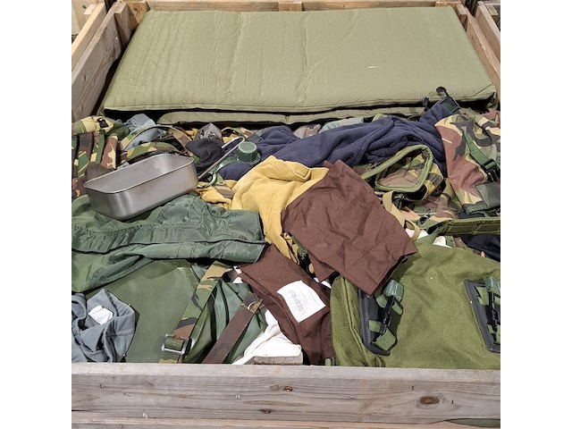 Persoonlijke uitrusting en kleding defensie - afbeelding 30 van  40