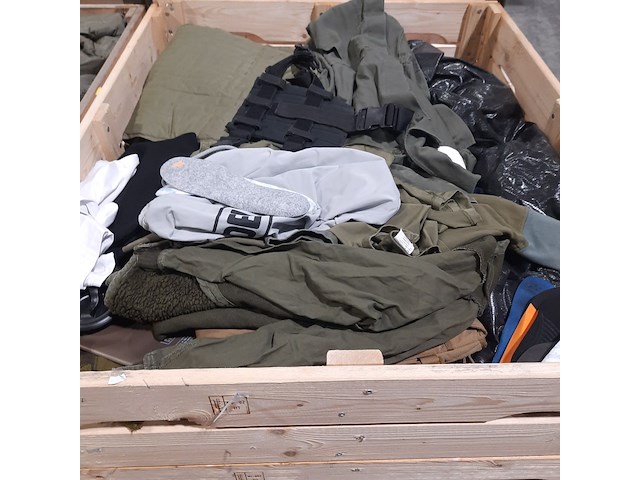 Persoonlijke uitrusting en kleding defensie - afbeelding 14 van  39