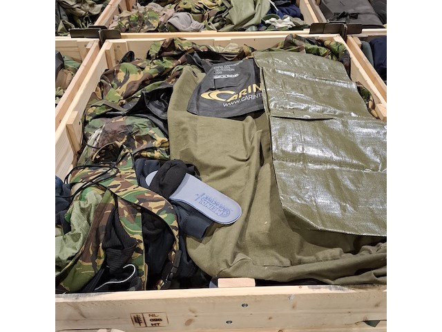 Persoonlijke uitrusting en kleding defensie - afbeelding 7 van  38