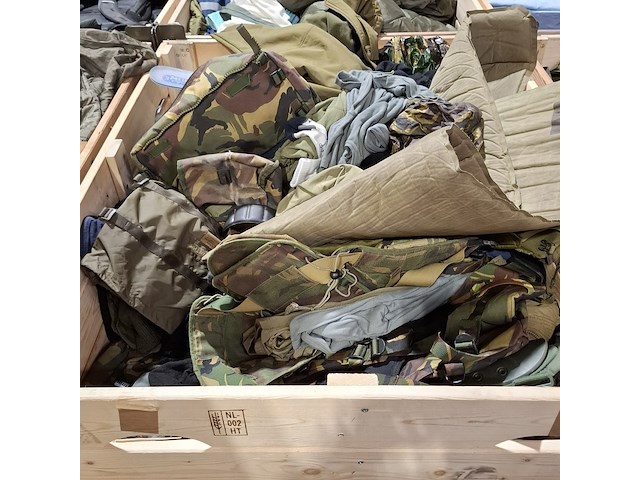 Persoonlijke uitrusting en kleding defensie - afbeelding 13 van  38